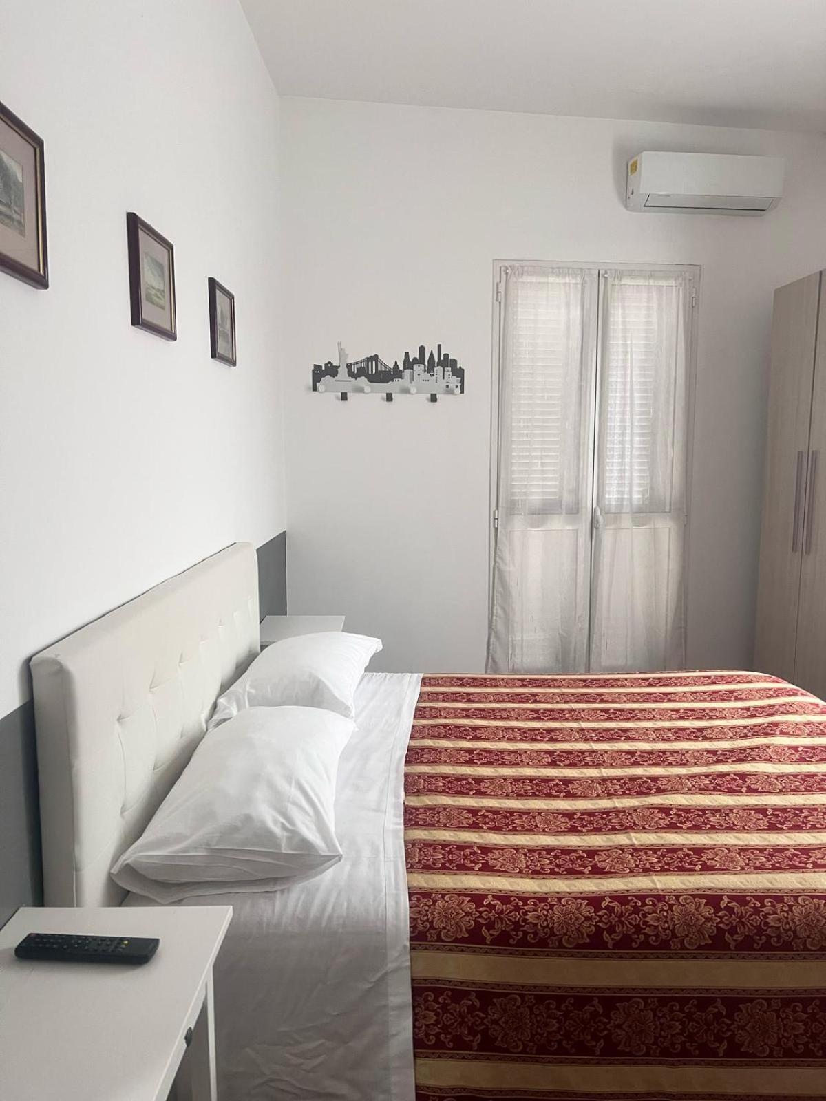 Alo Alo Albergo Casteggio Exterior foto